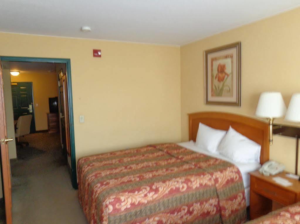 Country Inn & Suites By Radisson, Green Bay East, Wi エクステリア 写真