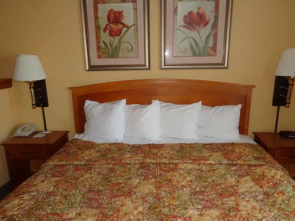 Country Inn & Suites By Radisson, Green Bay East, Wi エクステリア 写真