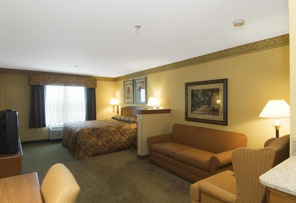 Country Inn & Suites By Radisson, Green Bay East, Wi エクステリア 写真